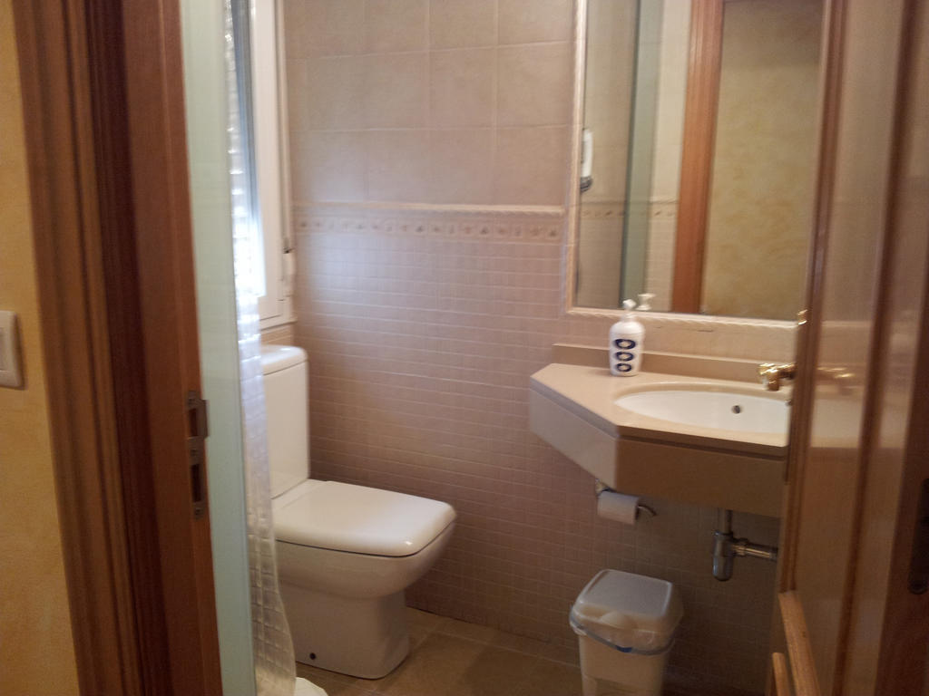 Alojamientos Rio Cares レオン 部屋 写真
